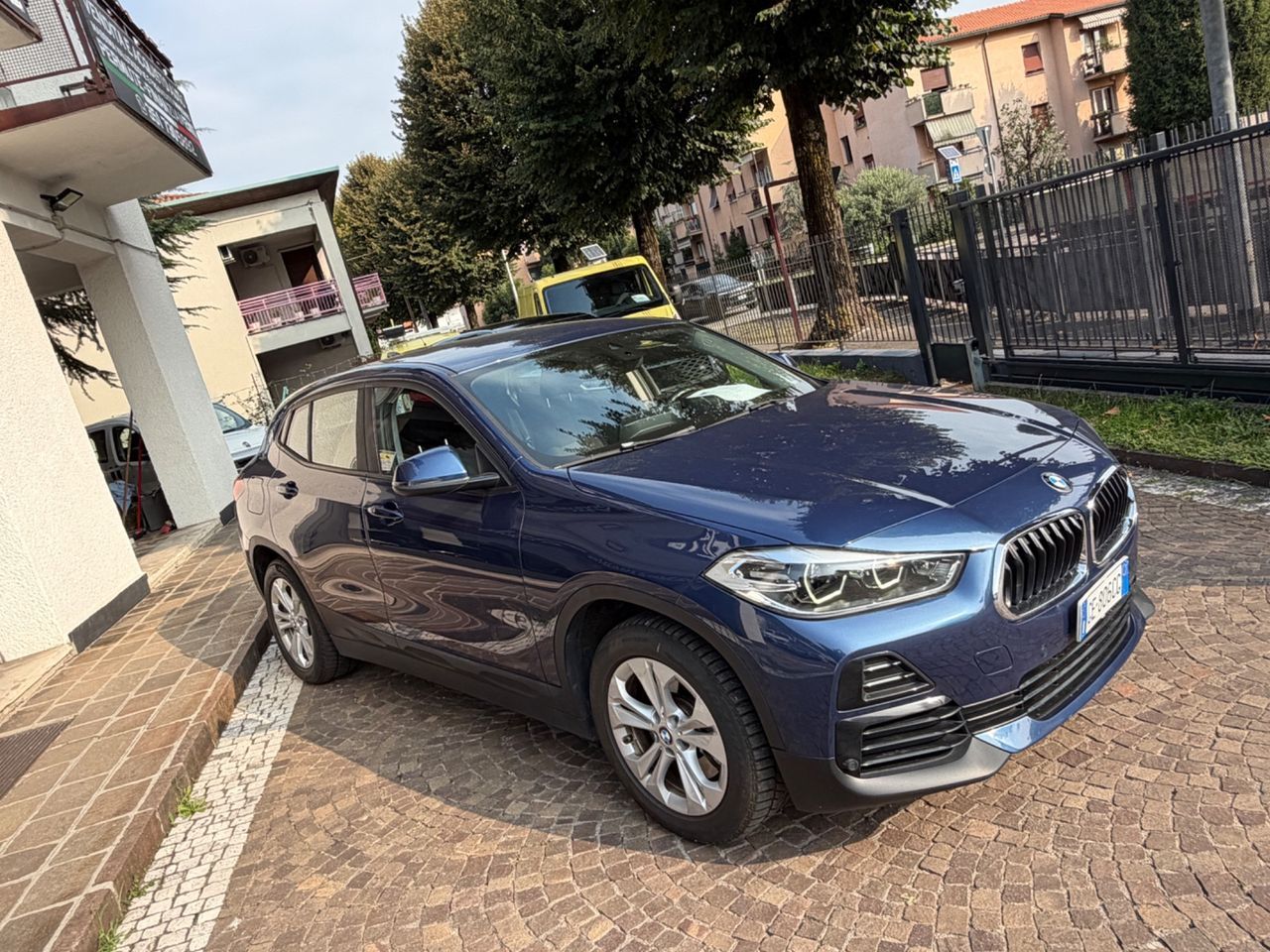 BMW Bmw X2 xDrive25e Business-X 220 CV imagem 2