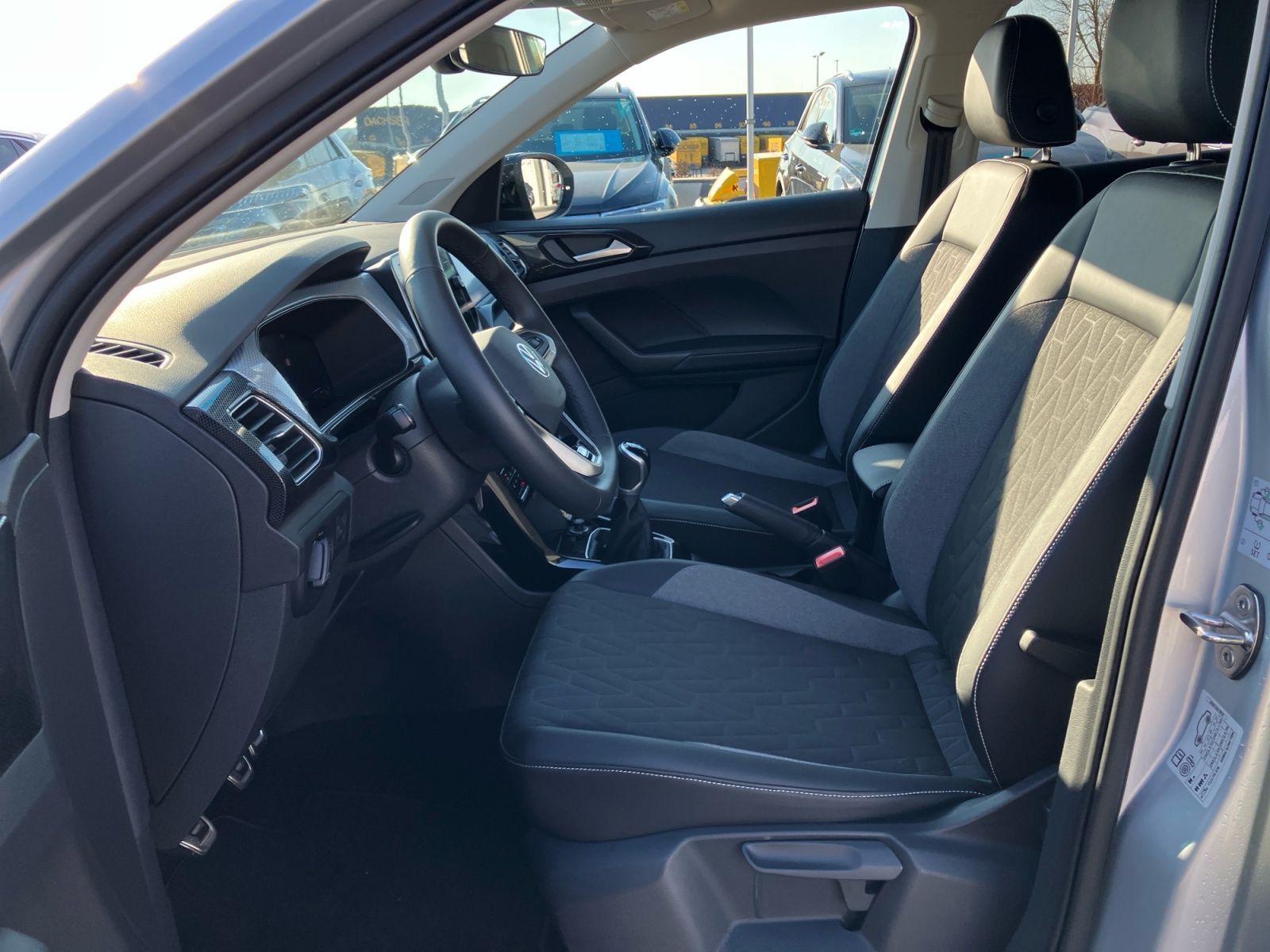 Volkswagen T-Cross - Bild 7