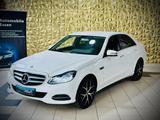 Mercedes-Benz E 200  Limousine CGI BlueEfficiency|LED|TÜV|PDC| - Mercedes-Benz E 200: Unfallwagen