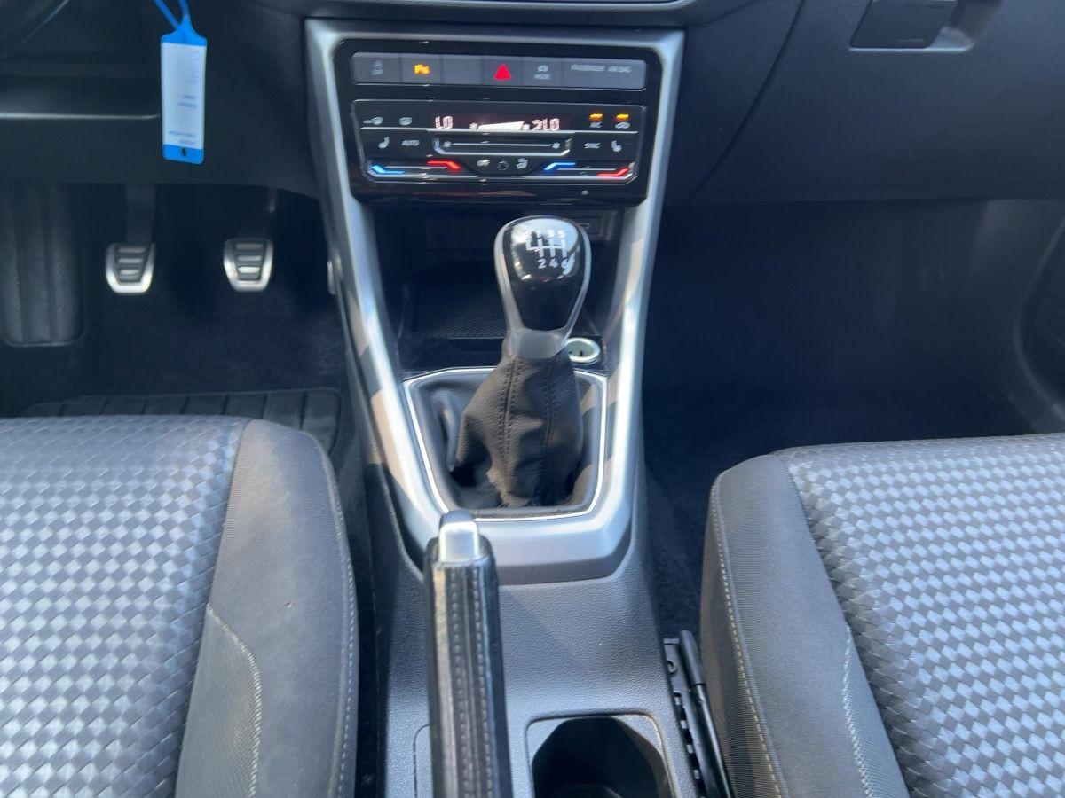 Volkswagen T-Cross Active 1.0 TSI Navi Sitzheizung CarPlay