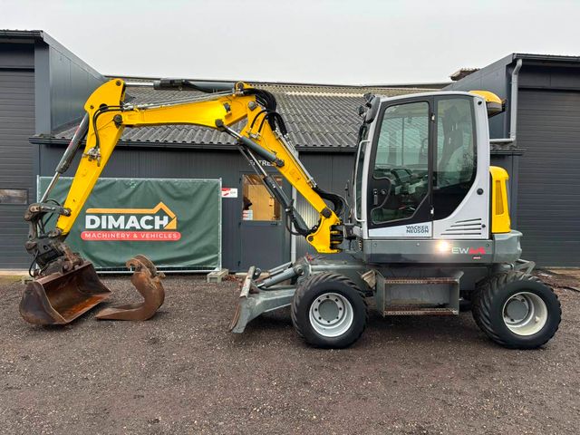 Wacker Neuson EW 65 triple , airco, 2016 tilt bucket ka