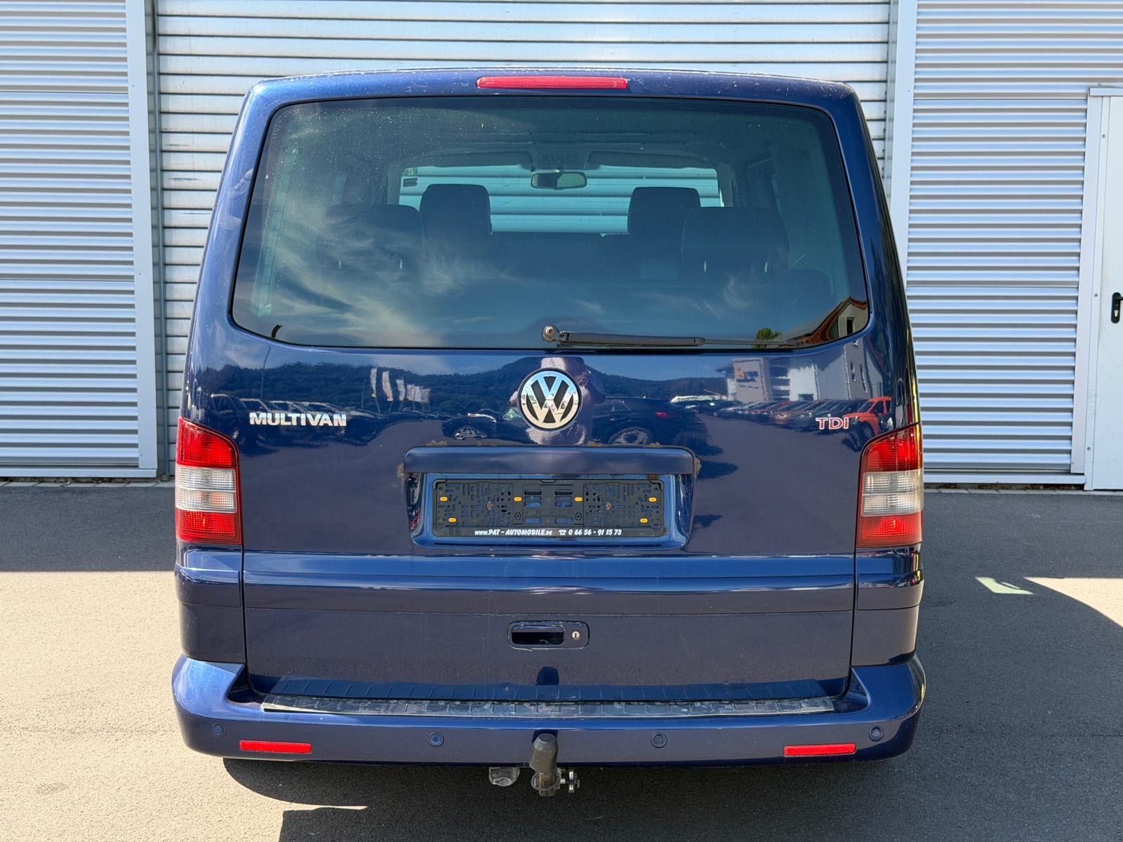 Fahrzeugabbildung Volkswagen T5 Multivan Highline Aut Leder Xenon Sthz PDC