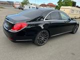 Mercedes-Benz S 350 S -Klasse Lim. S 350 BlueTec / Distr Burm. - Mercedes-Benz S 350: Bluetec