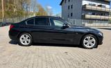 BMW 320i Limousine - BMW 320 mit Benzin-Antrieb: Schwarz, Sitzheizung, Limousine