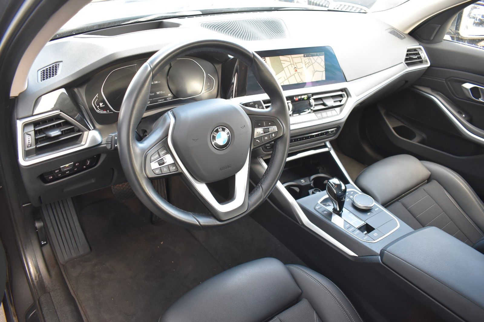 BMW 320 d Touring Advantage*HEAD-UP*LED*NAVI*T-LEDER foto 11