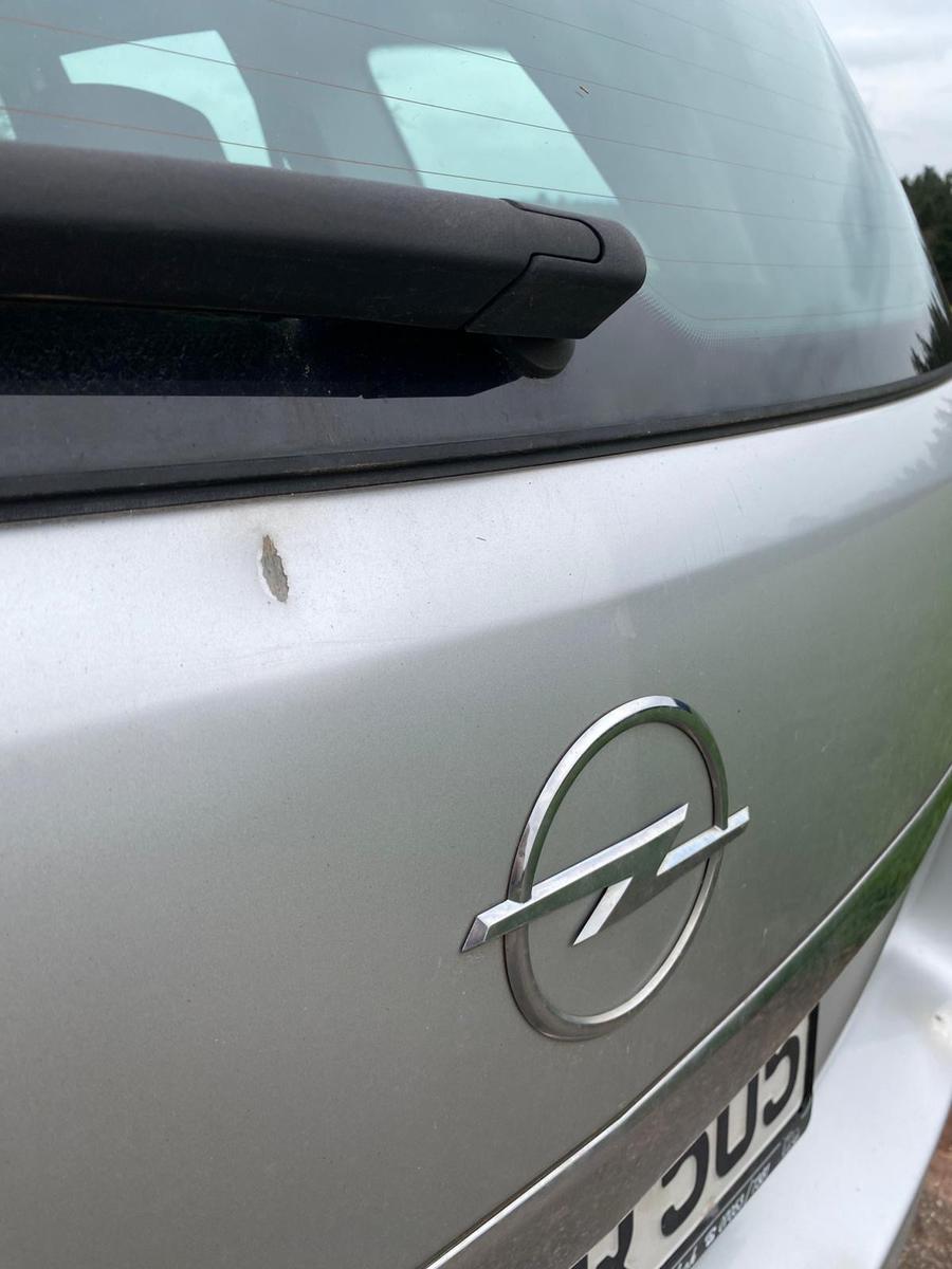 Opel Astra 2005 — photo 12