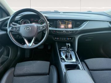 Opel Insignia - 10