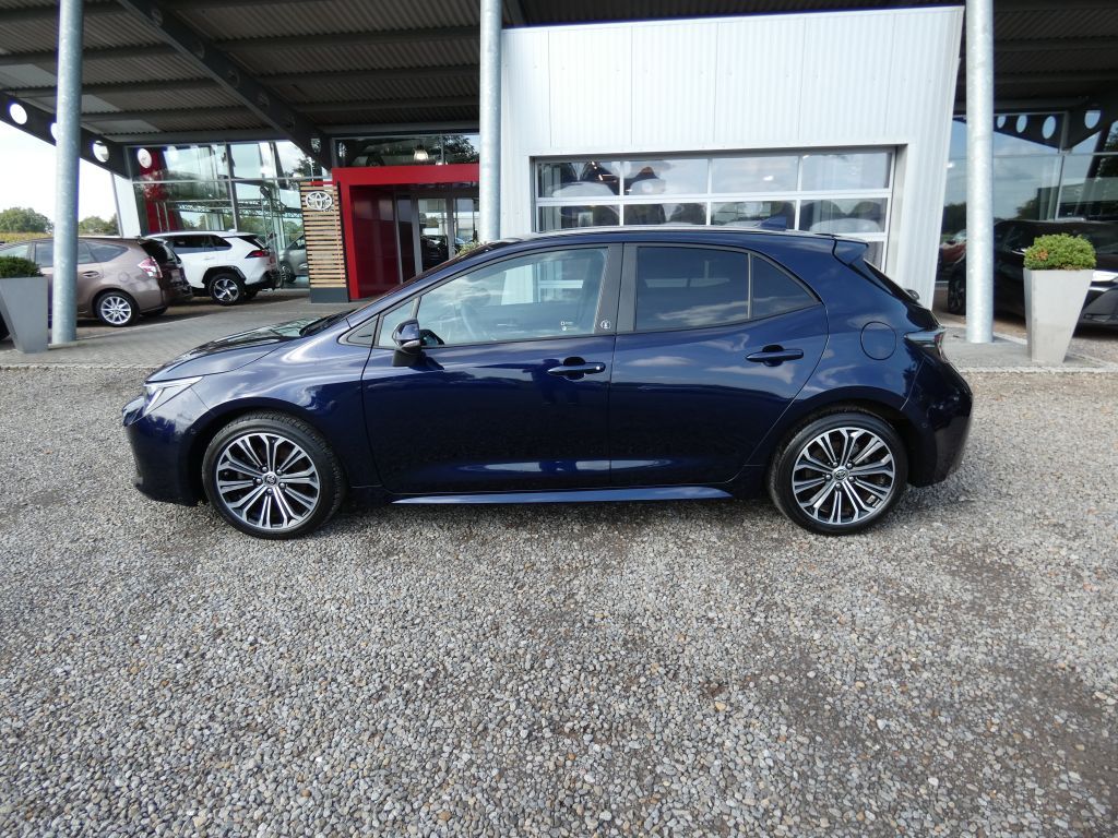 Toyota Corolla 2.0 Hybrid Team Deutschland imagem 2