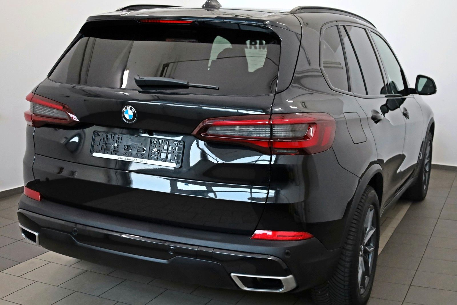 Fahrzeugabbildung BMW X5 xDrive 30d Leder,Navi,LED,PanDach,HeadUp,360°