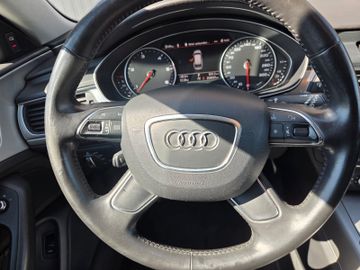 Audi A6 - 12