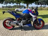 BMW F 900 R - BMW R 90
