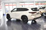 Toyota Highlander 2,5 Hybrid Luxury 7-Sitze Navi Panora - gebrauchte Toyota Highlander aus dem Jahr 2024