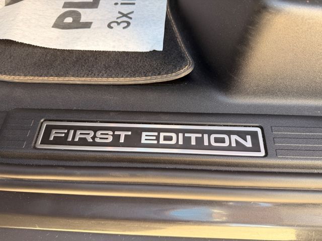 Land Rover Defender 130 First Edition Vollausstatttung