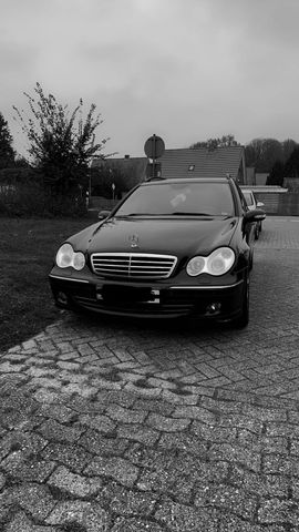 Mercedes-Benz Mercedes C 220 CDI