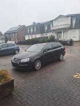 Volkswagen Golf 1.4 TSI 90kW Individual Variant Individual - Volkswagen Golf: Individual