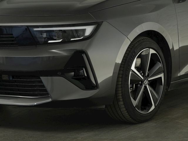 Astra L LIM GS PHEV AT+LED LICHT+360 GRAD KAMERA