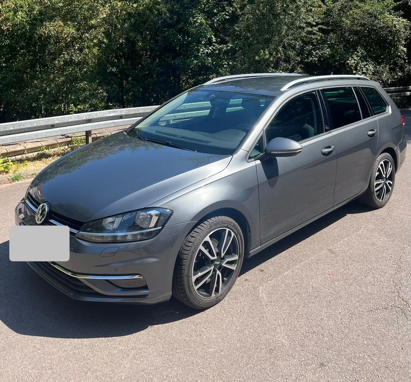 Image of Volkswagen Golf