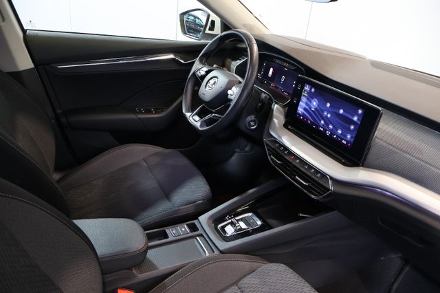 Skoda Octavia 2.0 TDI Style HUD+AID+KEY+MEM+LED+AHK