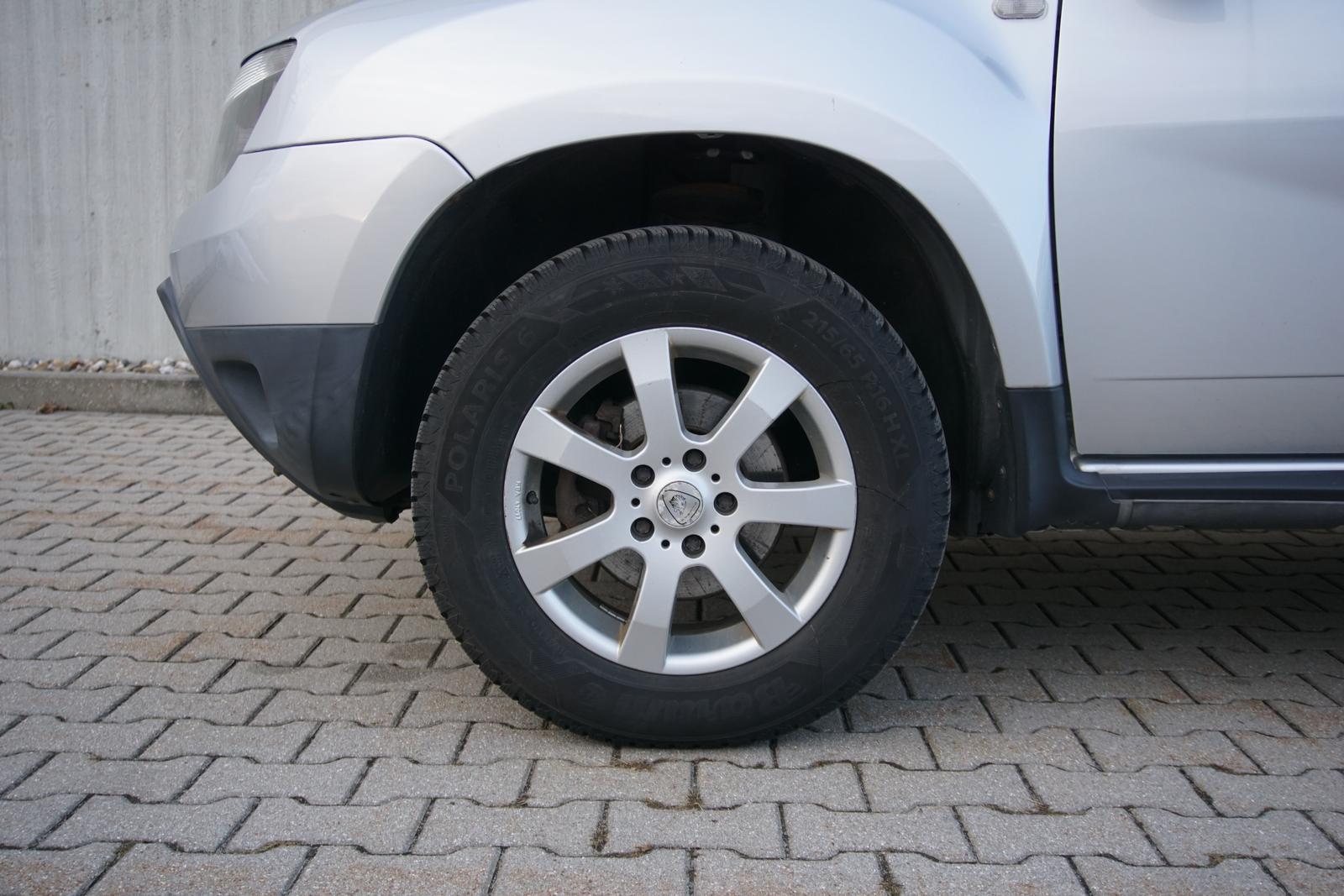 Dacia Duster 1.6 16V AHK PDC Klima Freisprech 1Hd