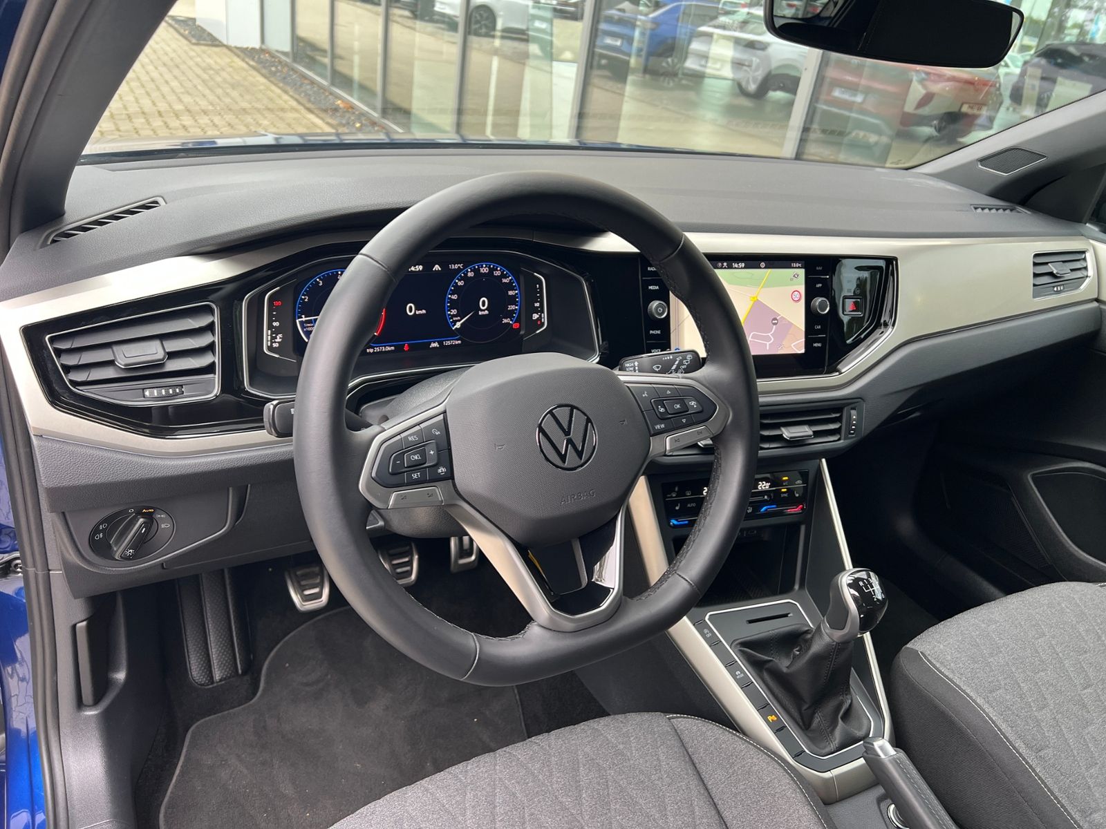 Fahrzeugabbildung Volkswagen Taigo Move 1,0 l TSI *AHK, IQ.Light, Navi, Kamer