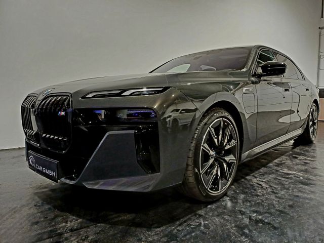 BMW M760 Baureihe 7 Lim M760 e xDrive