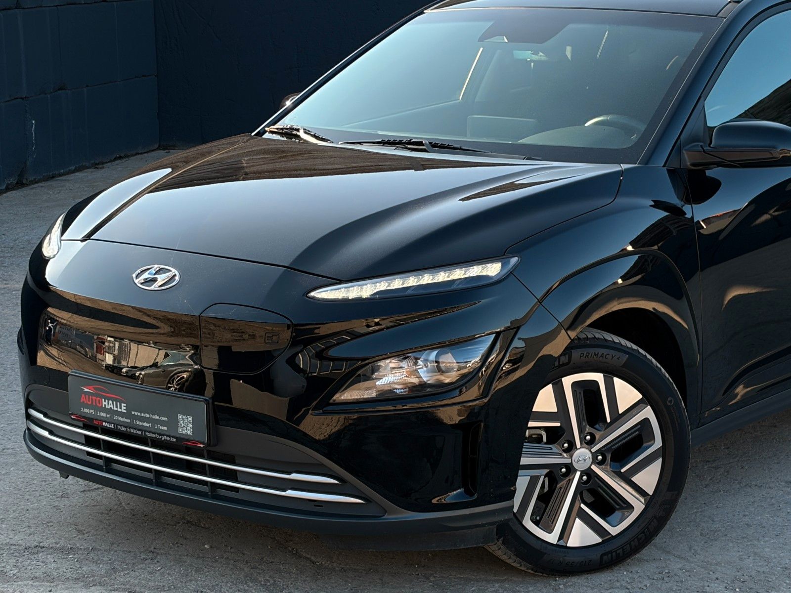 Fahrzeugabbildung Hyundai KONA E 30+ Edition SHZ LHZ LFA LKA CarPlay NAVI