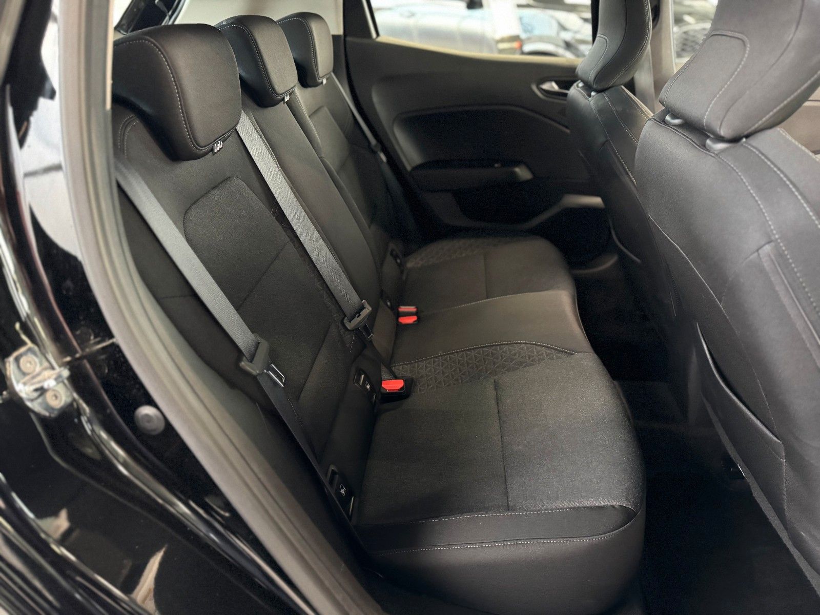 Fahrzeugabbildung Renault Clio V 1.0 TCe Zen