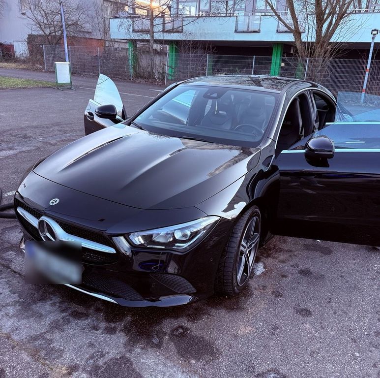 Image of Mercedes-Benz CLA 220