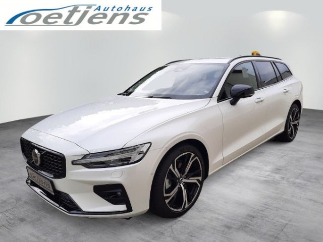 Volvo V60 B4 Plus Dark Pano 360 Standhzg Fahrerassis