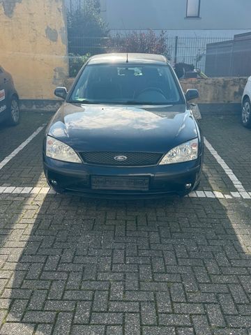 Ford Mondeo zu verkaufen !!