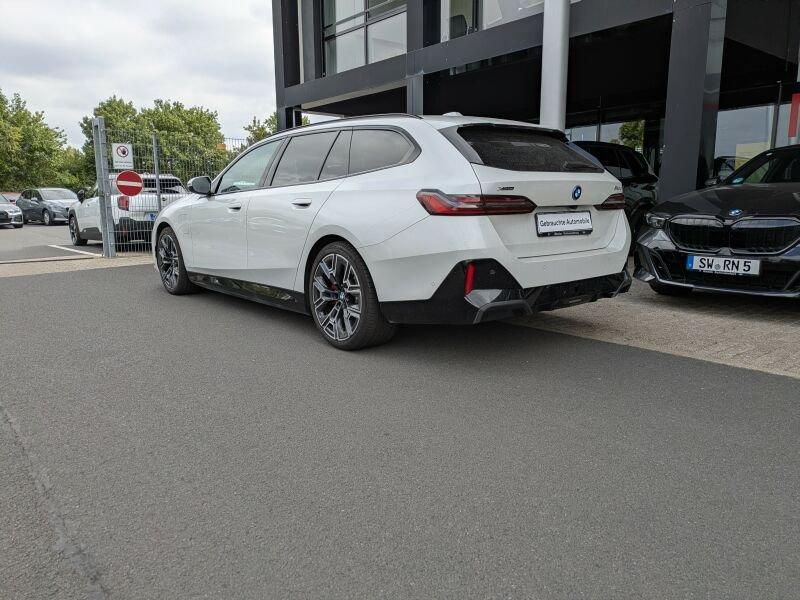 BMW 530e xDrive Tour. M Sport Sitzbelüftung. AHK.H&K