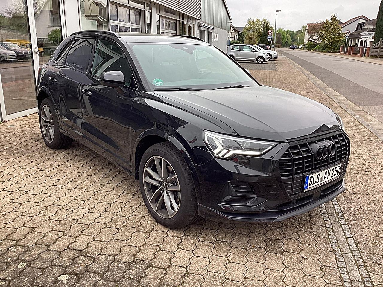 Fahrzeugabbildung Audi Q3 advanced 35 TFSI S-tronic Tempomat LED SHZ