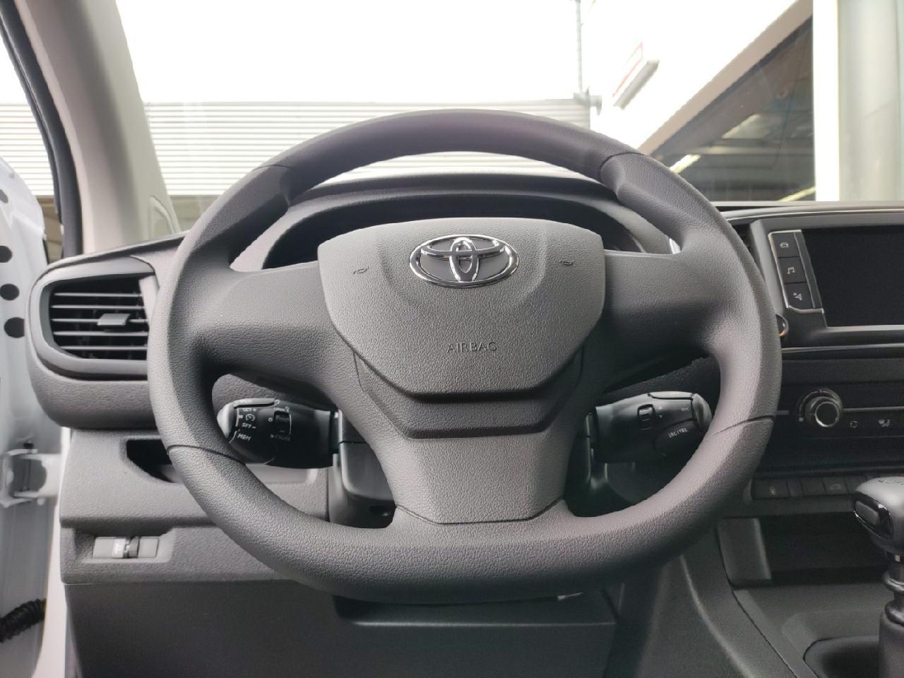 Toyota Proace Meister 2.0 Kasten L1*Navi*PDC*Kamera*