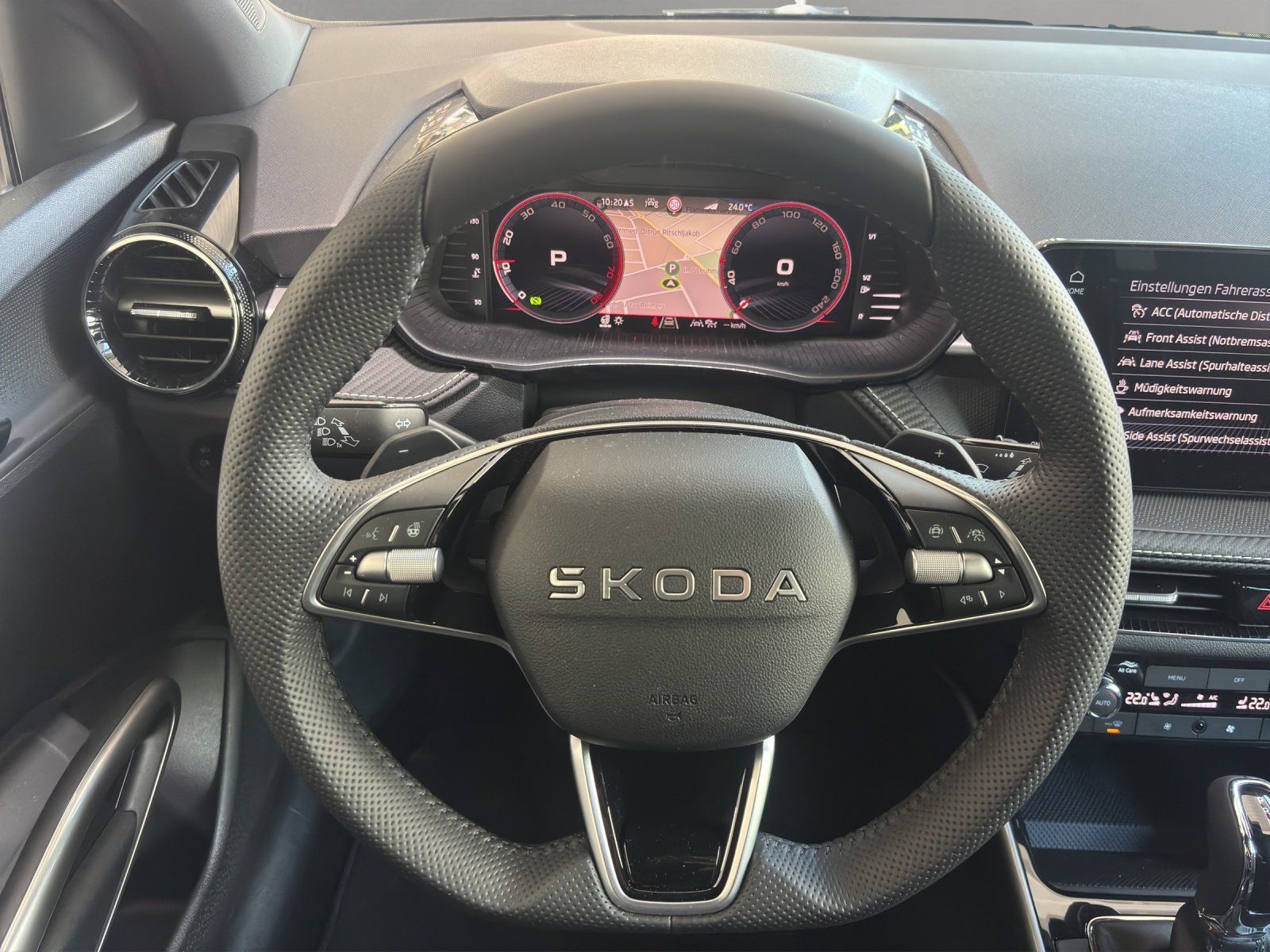 Fahrzeugabbildung SKODA Fabia 130 1,5 TSI 130 kW DSG NAVI/MATRIX/ACC/50L