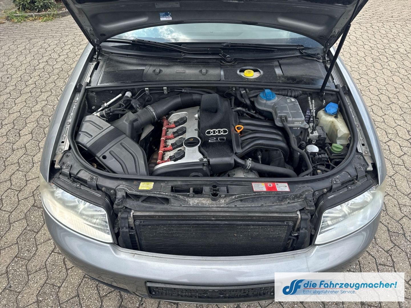 Fahrzeugabbildung Audi A4 2.0 Klimaautom Alu el.SP Spieg. *EXPORT