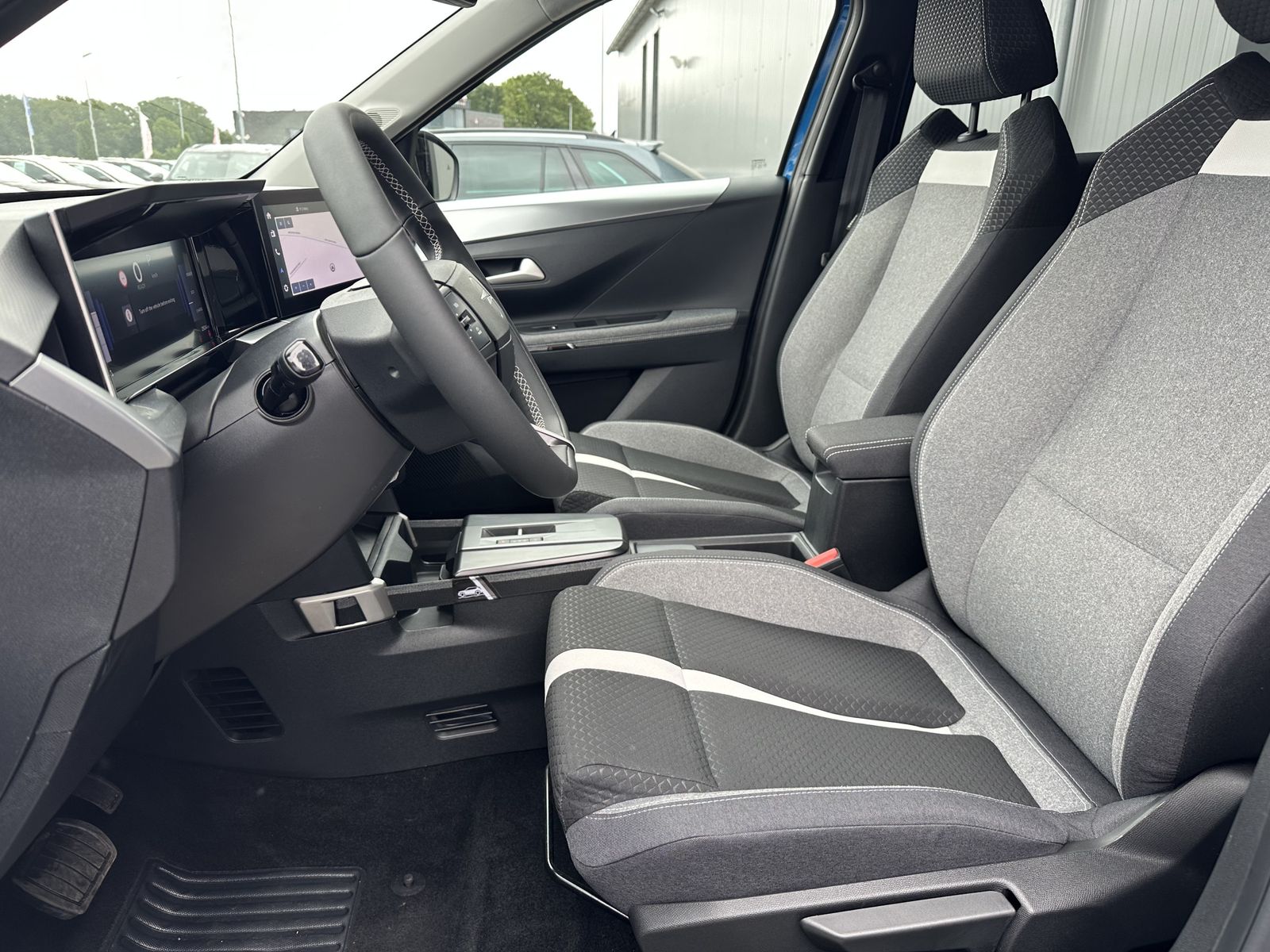 Fahrzeugabbildung Opel Frontera Electric GS NAV+LED+KAMERA+TOTW+PDC+DAB