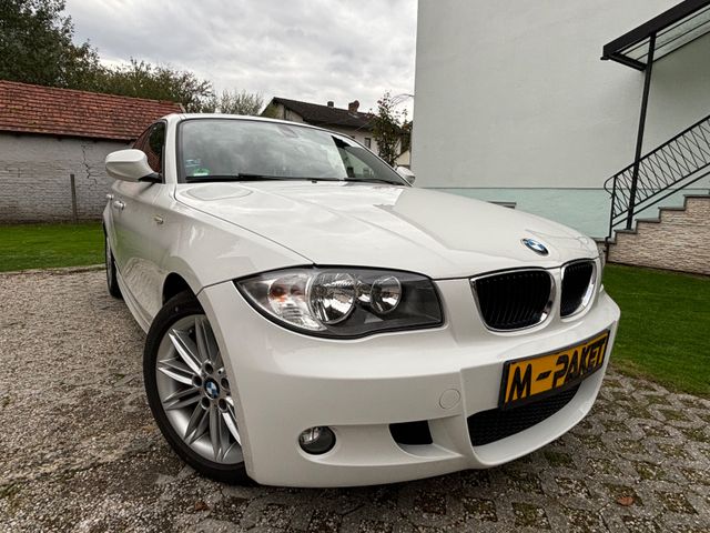 BMW 118i 1.HD Neuer Motor M-Paket ab Werk+Lichtpaket