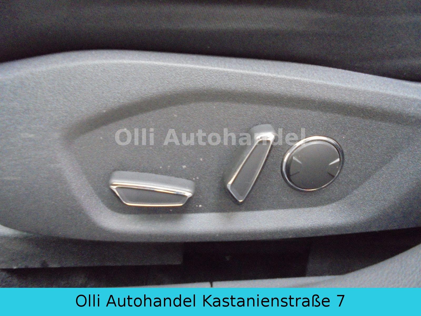 Ford Mondeo 2015 — photo 26