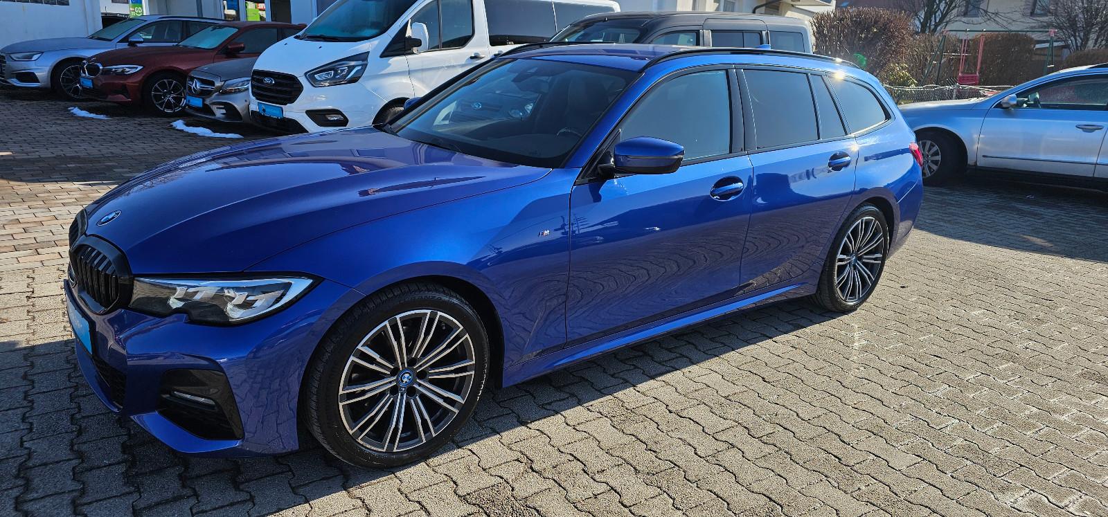 BMW 320d*Touring*M Sport*Aut.*Aero*LED*Leder*Keyless