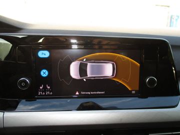 Volkswagen Golf - 9
