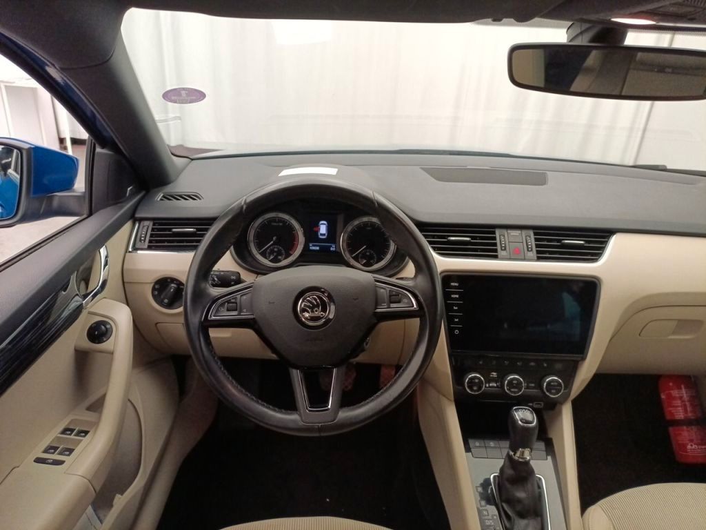 Fahrzeugabbildung SKODA Octavia Combi Style 1.5TSI LED/NAVI/SHZ/AHK
