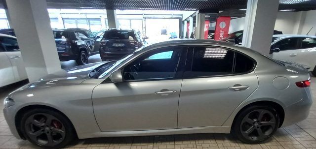 Alfa Romeo ALFA ROMEO Giulia 2.2 Turbodiesel 190 CV AT8 Exe imagem 3
