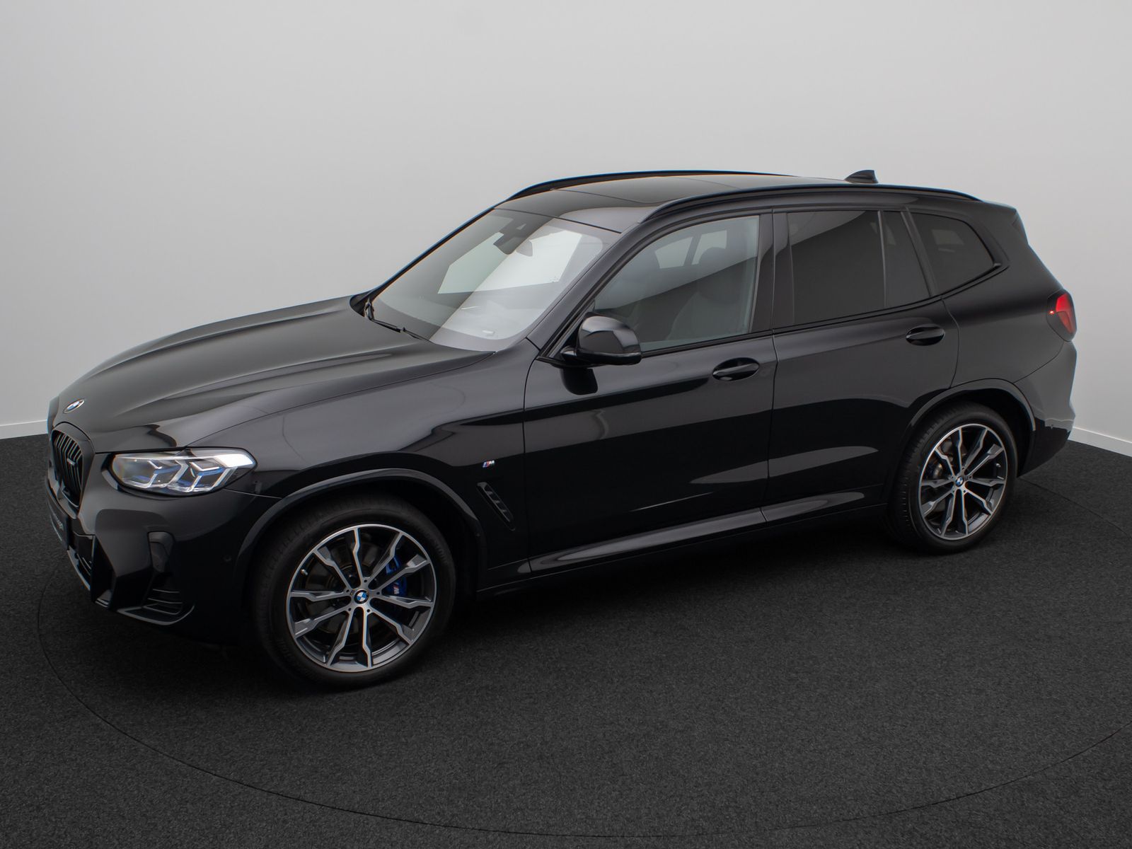 Fahrzeugabbildung BMW X3 M40i Panorama HUD DAB HiFi Laser Kamera 20"