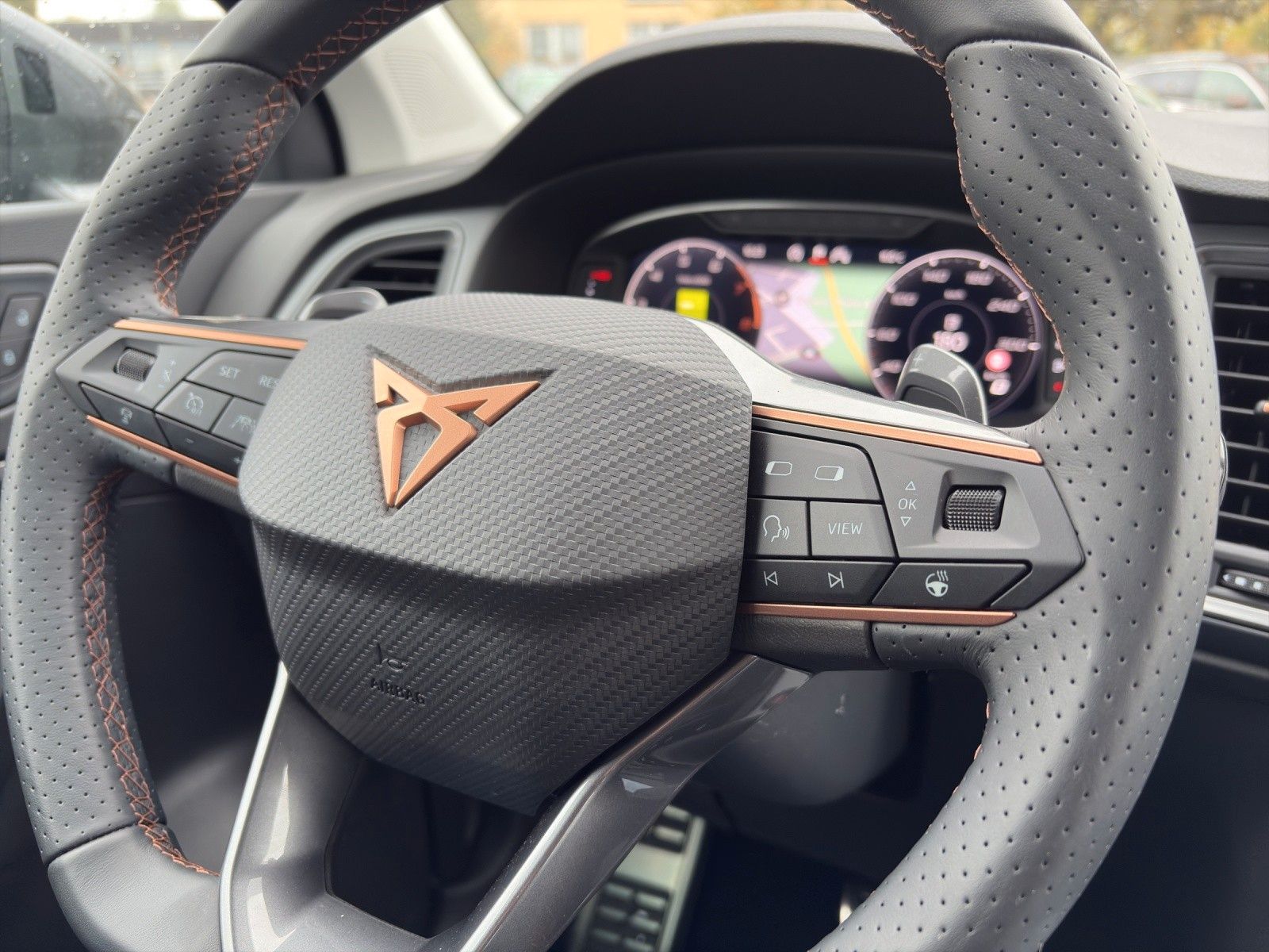 Fahrzeugabbildung CUPRA Ateca 1.5 TSI DSG AHK/ACC/LED/NAVI/SHZ/LHZ