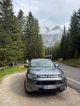 Mitsubishi Outlander  gepflegt, zuverläss... - Mitsubishi Outlander in Rostock