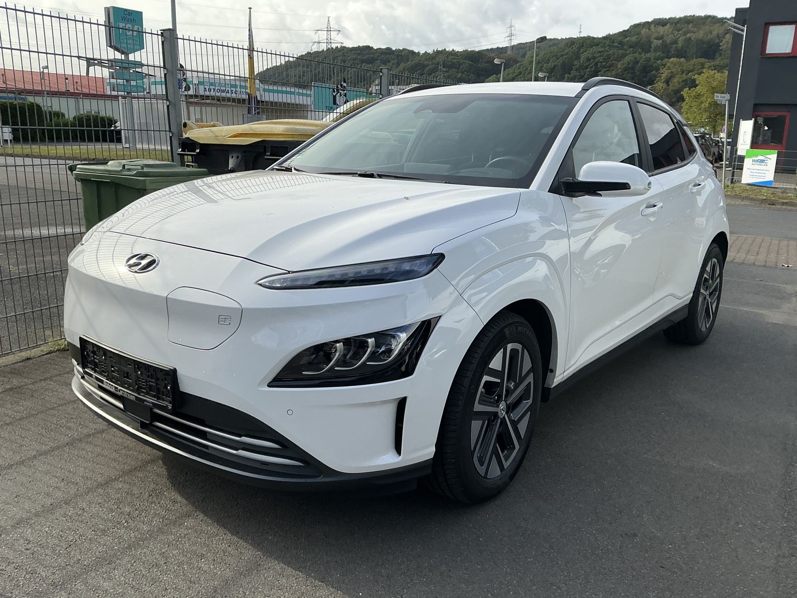 Hyundai Kona Trend R.Cam Navi Krell HUD ACC LED DAB