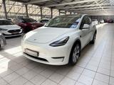 Tesla Model Y  Maximale Reichweite|AWD|ACC|360° - Tesla Gebrauchtwagen in Berlin