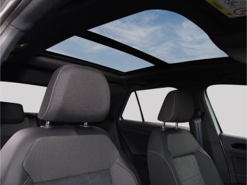 Volkswagen T-Roc Style 1.5 TSI DSG PANO MATRIX-LED