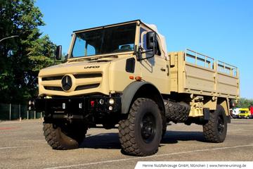 Mercedes-Benz Unimog U 4000 Cabrio in EU nicht zulassungsfähig