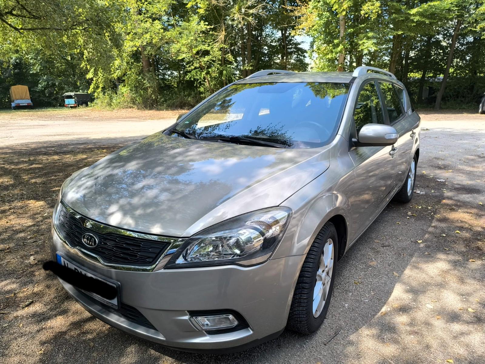 Kia cee'd Sportswagon 1.6 CVVT Deutsche Ausführung